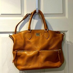 Dooney & Bourke tan satchel